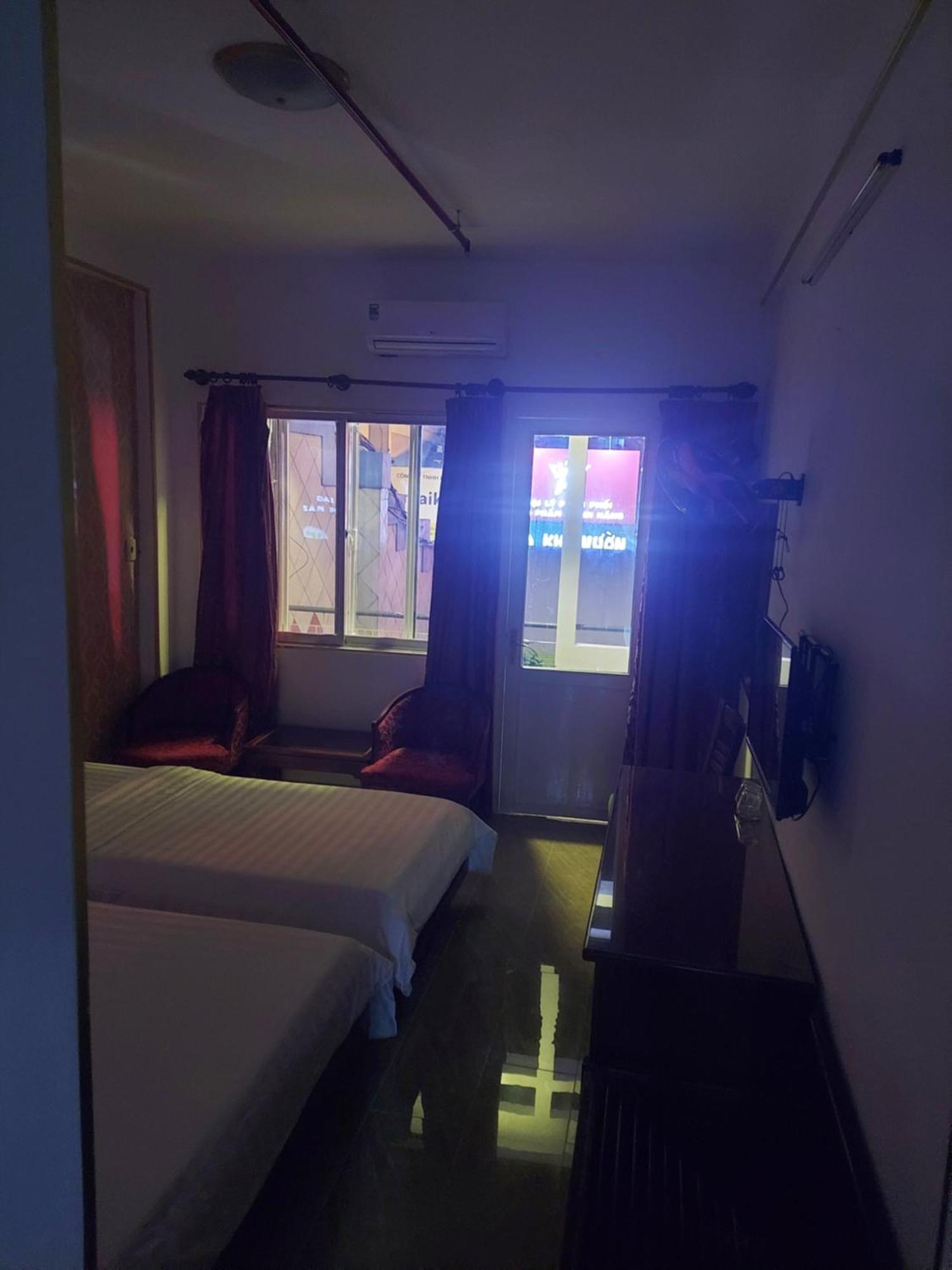 Khach San Trung Mai Hotell Ho Chi Minh-staden Exteriör bild