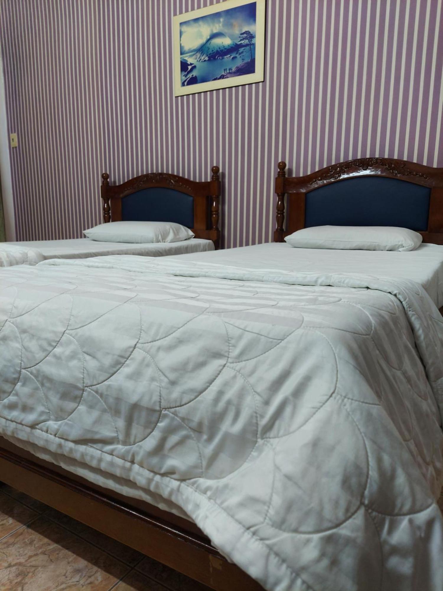 Khach San Trung Mai Hotell Ho Chi Minh-staden Exteriör bild